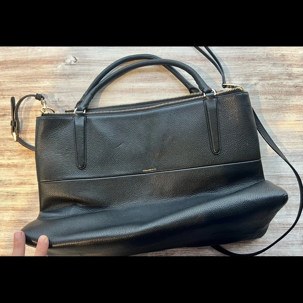 Large Pebbled Leather Coach Borough Bag (Rare) - Picture 3 of 16